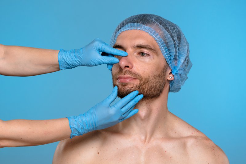 consultation-before-rhinoplasty